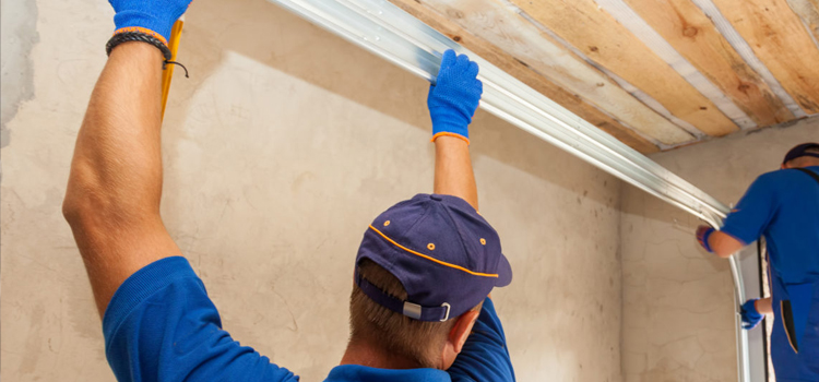 commercial overhead garage door repair in La Palma