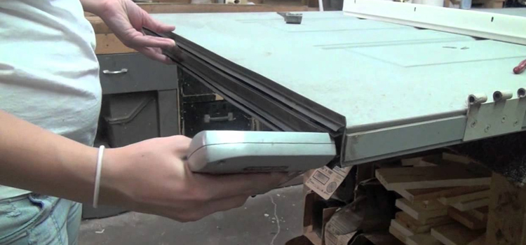 damaged steel door repair La Palma